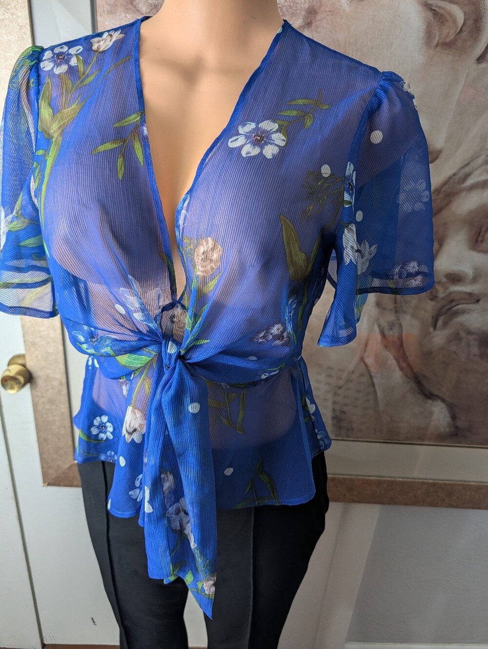 GUESS Women's Maria Blue Floral-Print Semi Sheer Top Size S